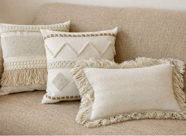Kissenbezug aus Baumwolle & Leinen – Bauernhaus Stil mit Quasten