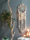 Schöner Traumfänger – Handgefertigte nordische Wanddekoration aus Baumwolle und Holz