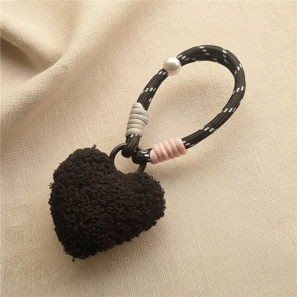 Süßer Schlüsselanhänger mit Plüschherz – Damen Taschenanhänger & Schlüsselanhänger