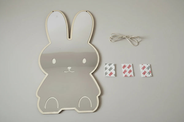 Nordischer Dekospiegel aus Acryl – Ästhetischer Wandspiegel für Schlafzimmer & Wohnräume