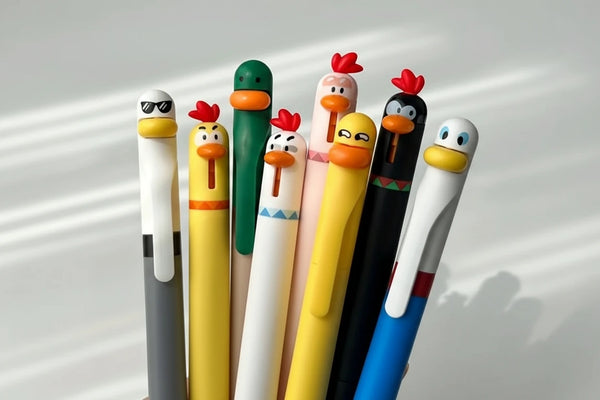 4 Gelstifte – Schwarz schreibend mit lustigen Motiven