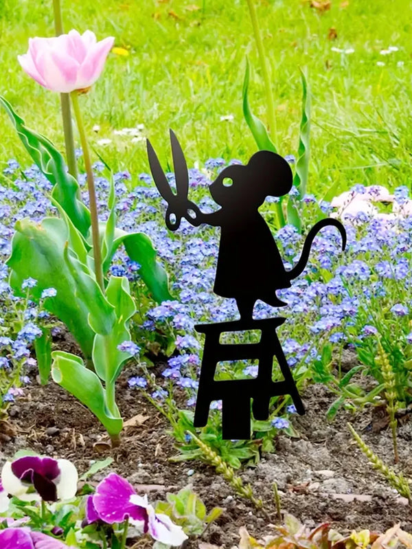 Metall Gartenstecker Maus mit Schere – Silhouette Tierfigur als Rasen & Hof Dekoration