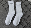 Weiße Socken mit Sprüchen – Sportliche Unisex-Socken im Streetstyle