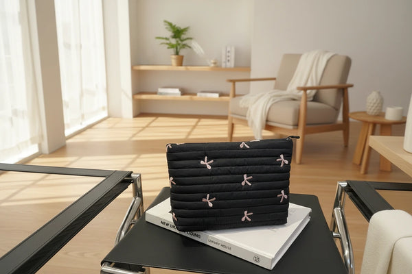 Niedliche Make-up-Tasche mit Reißverschluss – Große Kosmetiktasche mit Schleifen-Stickerei