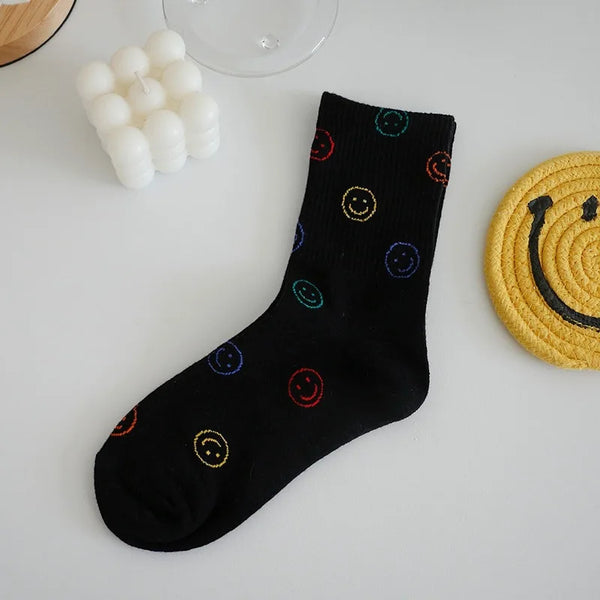 Smiley Socken aus Baumwolle – Unisex Socken im Street- & Harajuku-Stil