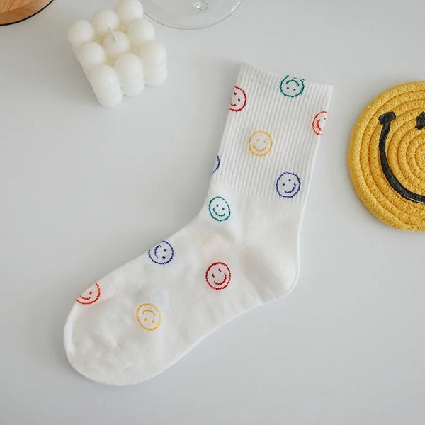 Smiley Socken aus Baumwolle – Unisex Socken im Street- & Harajuku-Stil